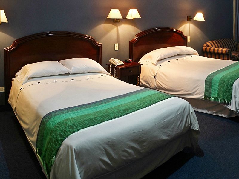 Suites Plaza Las Flores Ліма Екстер'єр фото