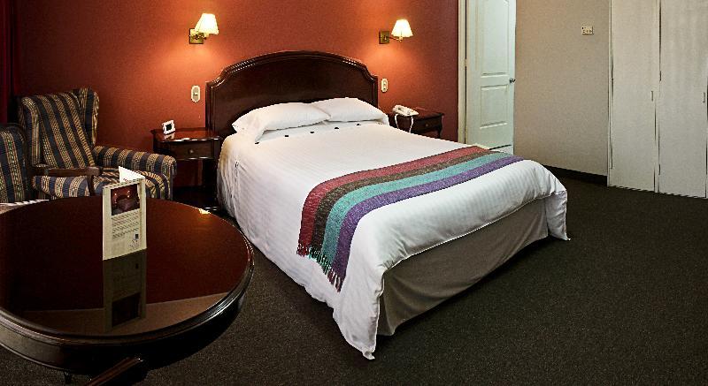 Suites Plaza Las Flores Ліма Екстер'єр фото