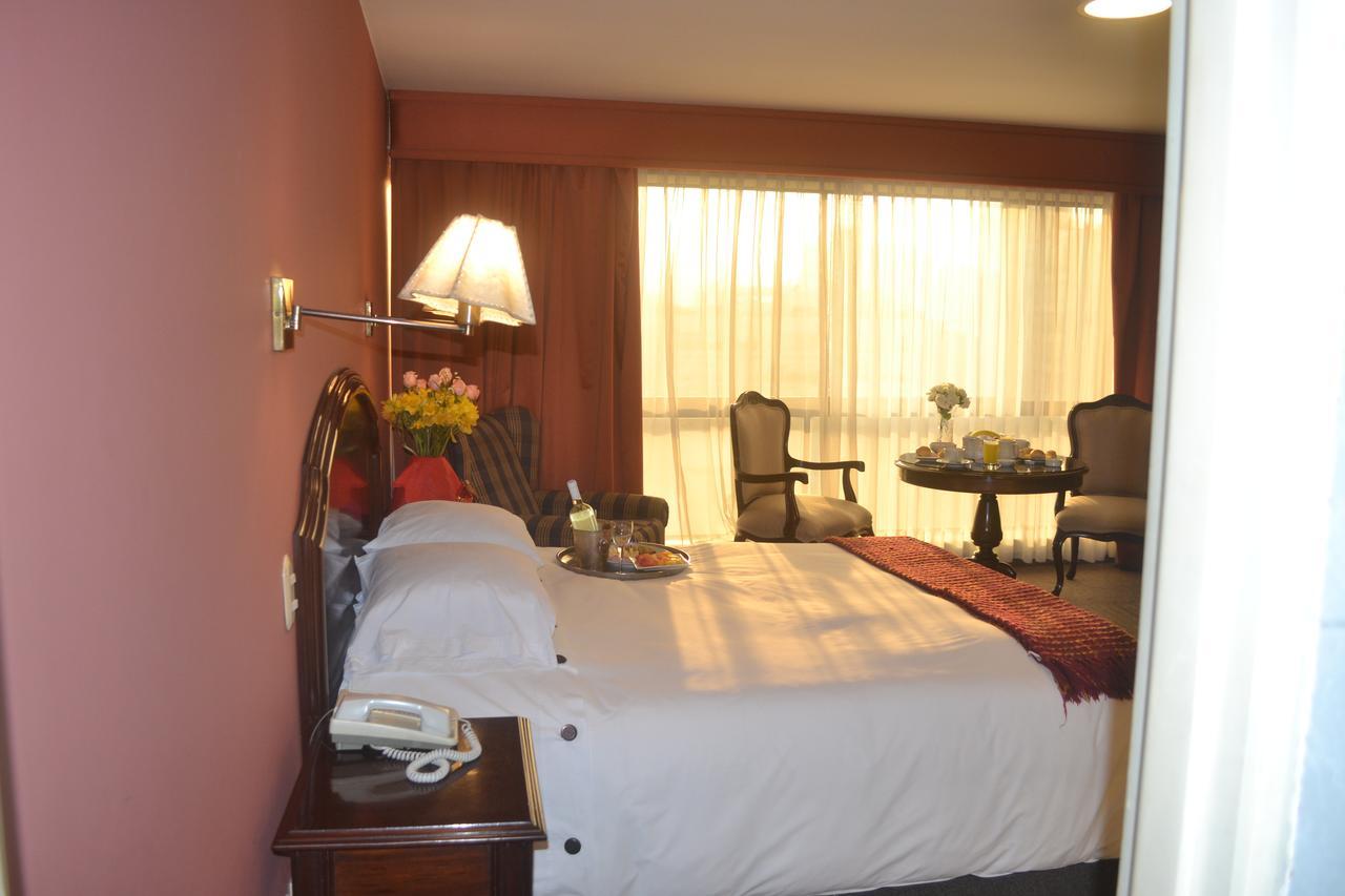 Suites Plaza Las Flores Ліма Екстер'єр фото