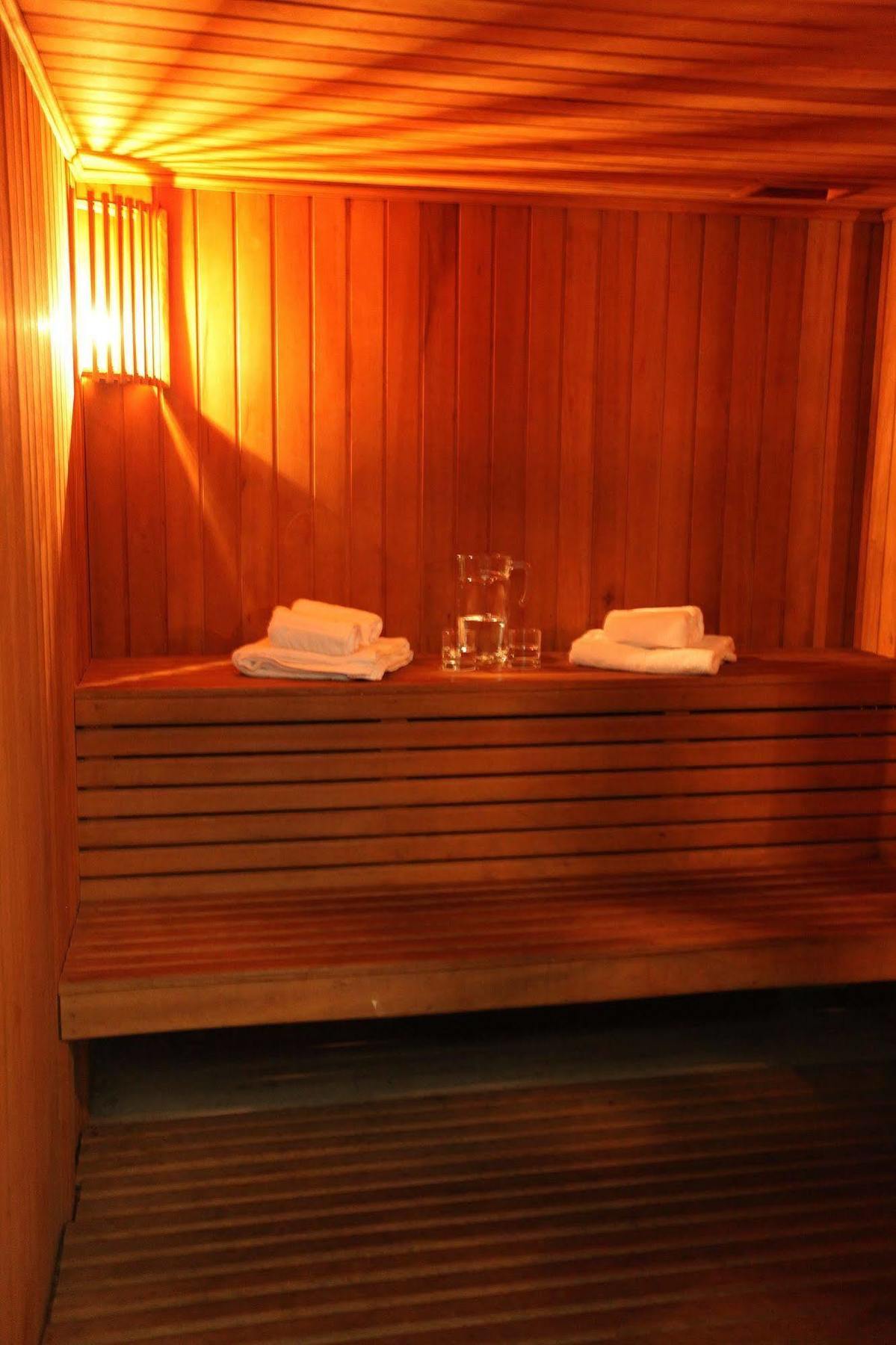 Suites Plaza Las Flores Ліма Екстер'єр фото
